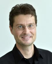 PeterRobinHiesinger